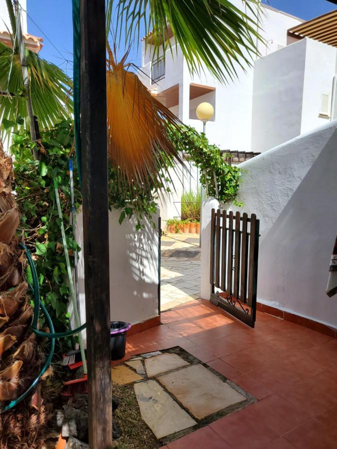 Casa Baja Extraordinaria En Urbanizacion Naturista! Las Bombardas Exterior photo