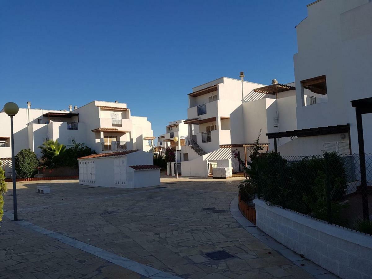Casa Baja Extraordinaria En Urbanizacion Naturista! Las Bombardas Exterior photo